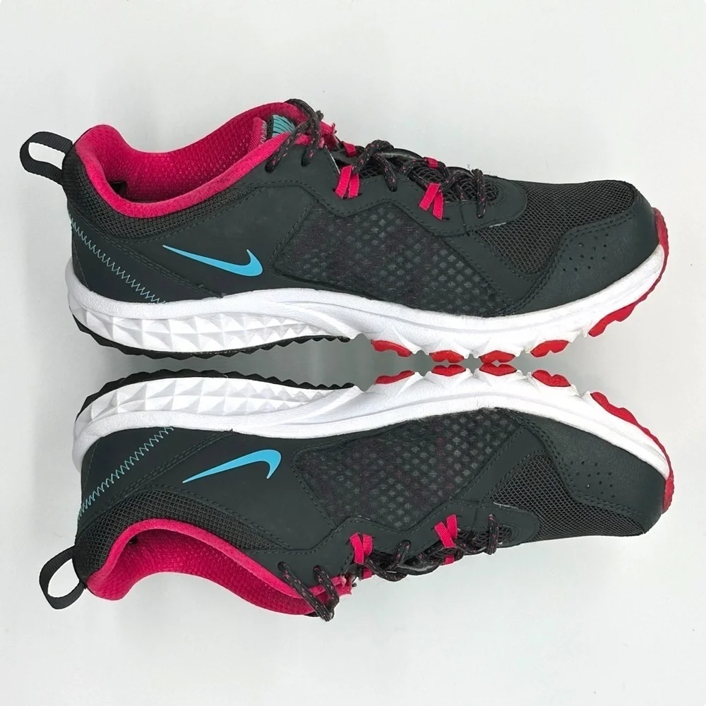Nike Wild Trail  Womens Trail Running Shoes Black Pink 643074-001 Size 10
